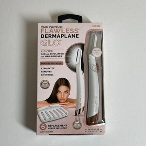 LAWLESS Flawless Dermaplane Glo - White and Silver